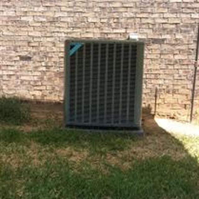 Installed a new 4 ton 16 SEER Daikin system in Gladewater today!