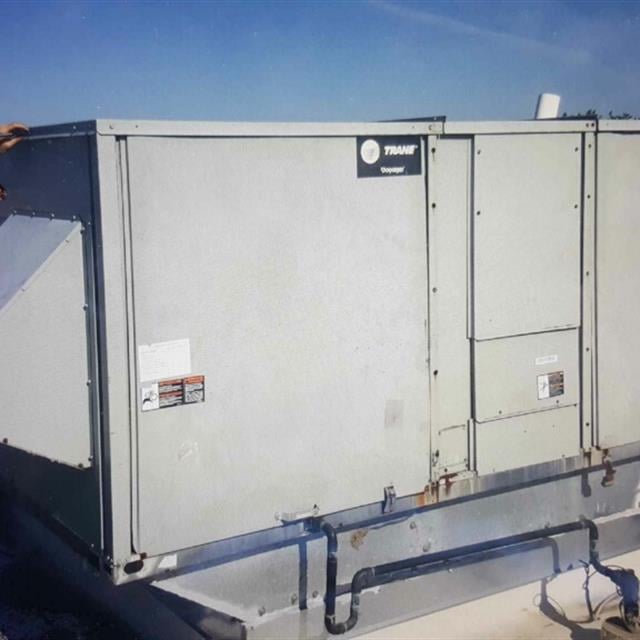 One of our Technicians serving a value customer in the Dallas area working on a Roof Top Commercial Unit.