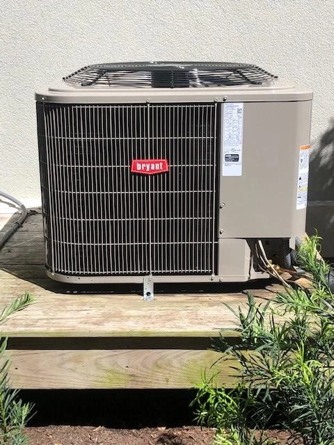 14-SEER Legacy Bryant air conditioner